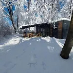 Metkina Hiska * Topovlje