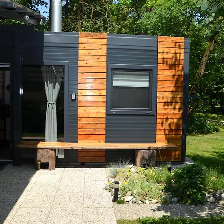 Metkina Hiska -samooskrbna Nyaraló