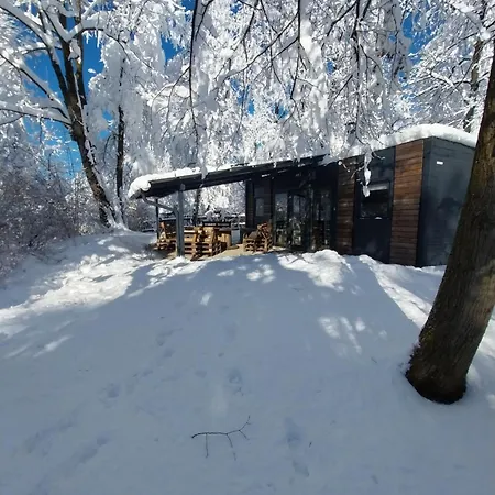 Metkina Hiska * Topovlje
